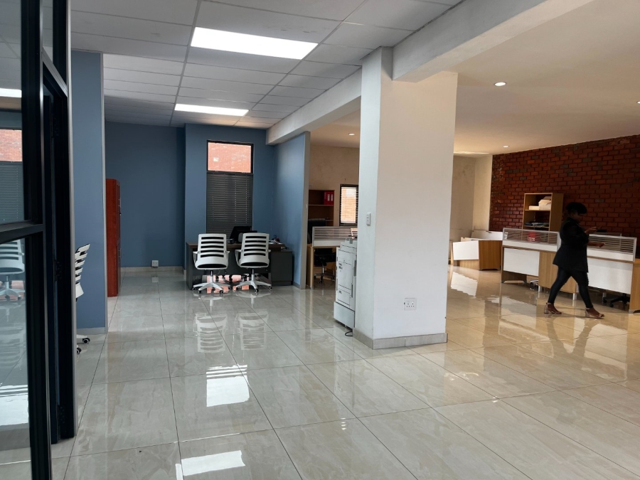 To Let commercial Property for Rent in Melodie North West